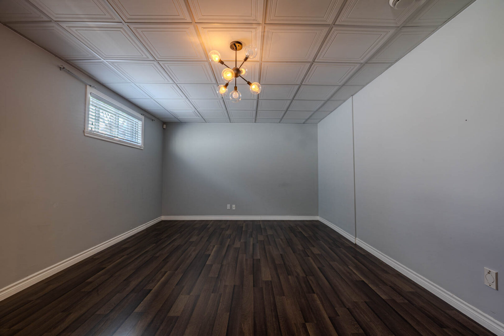 Sous-sol, aire ouverte - Maison à vendre, Val-Bélair au 1080 rue de l'Échiquier